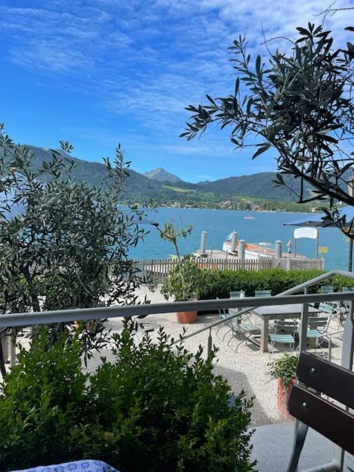 See- Und Bergblick In Bestlage Am Tegernsee Eksteriør bilde